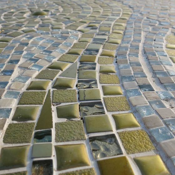 Mosaico pietra e vetro