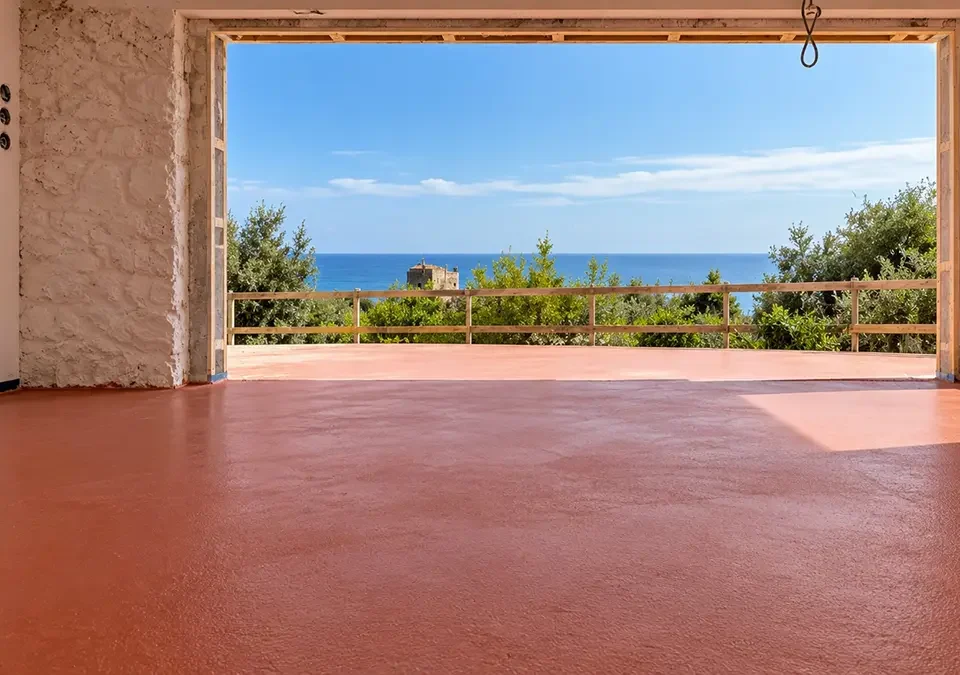 Pavimento in cocciopesto di una villa ad Ansedonia con vista sul mare